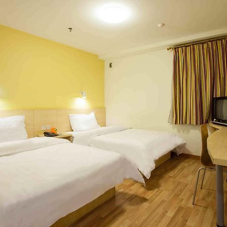 7Days Inn Dalian Harbour Square Ferry Terminal Ngoại thất bức ảnh