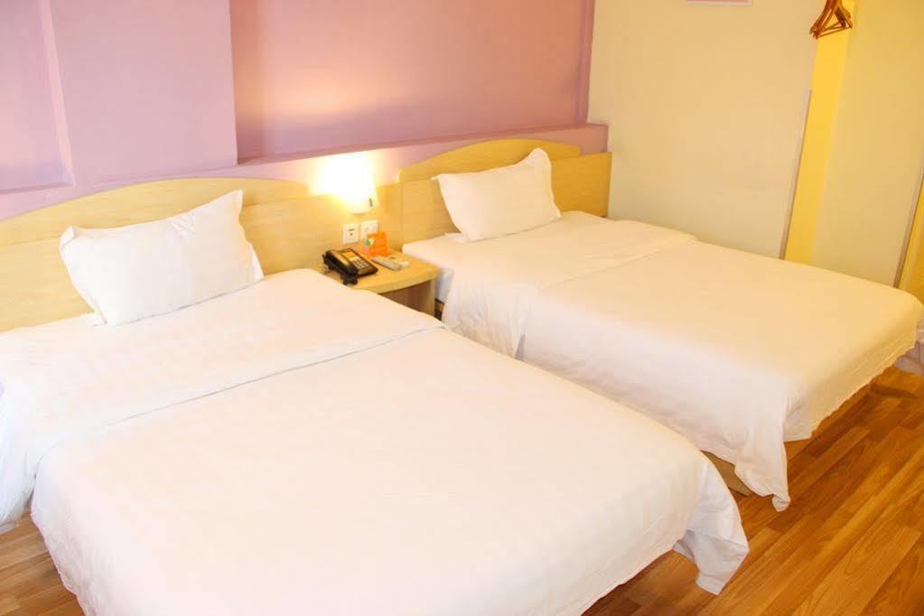 7Days Inn Dalian Harbour Square Ferry Terminal Ngoại thất bức ảnh