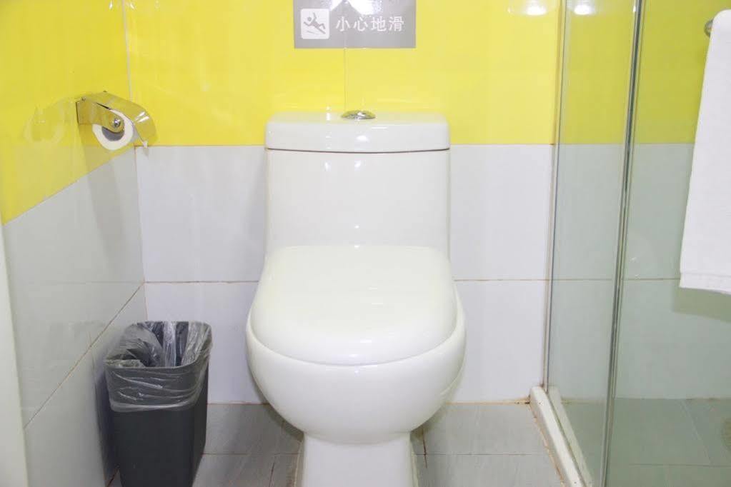 7Days Inn Dalian Harbour Square Ferry Terminal Ngoại thất bức ảnh
