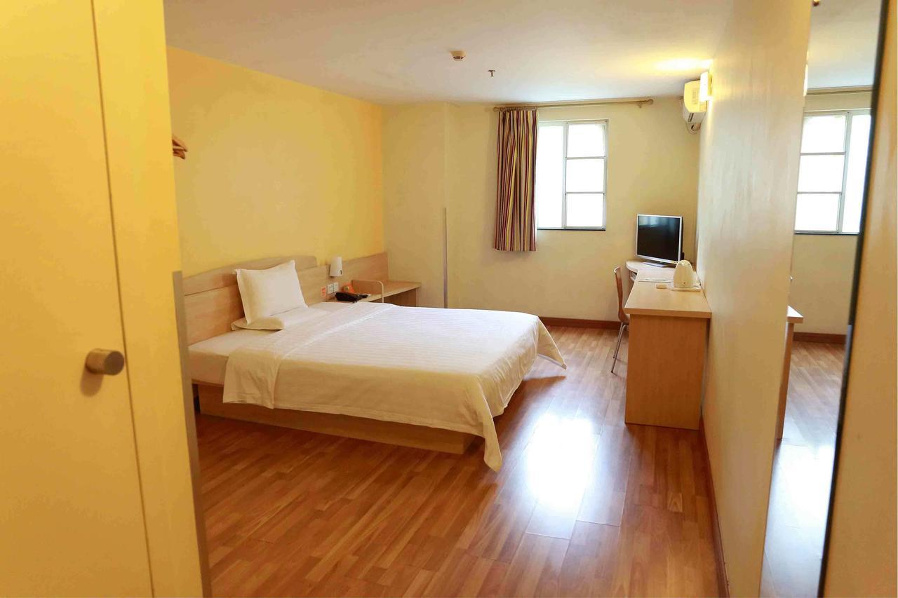 7Days Inn Dalian Harbour Square Ferry Terminal Ngoại thất bức ảnh