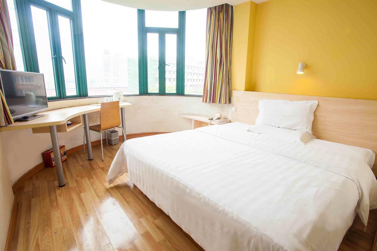 7Days Inn Dalian Harbour Square Ferry Terminal Ngoại thất bức ảnh